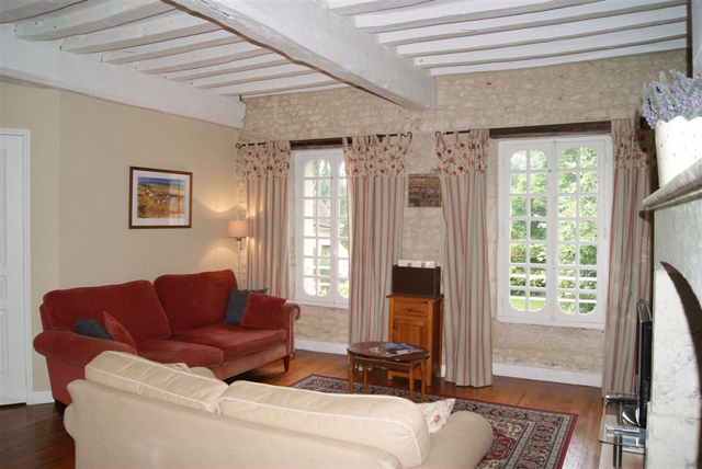 le relais salon.jpg